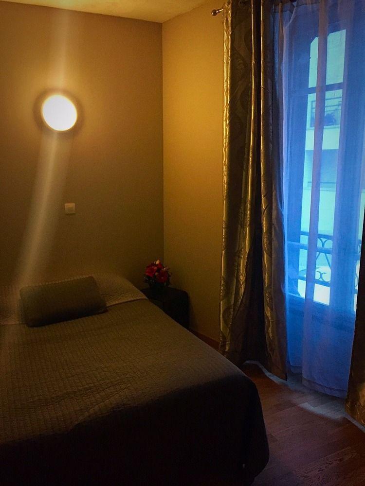 Hotel Residence De Bruxelles Paris Dış mekan fotoğraf
